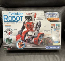 Evolution ROBOT  Stem Programmable Bluetooth Science &Play Factory Sealed ITALY