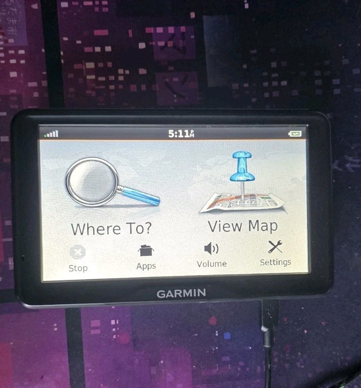 Garmin Dezl OTR700 7 inch Truck GPS Navigator - 010-02313-00