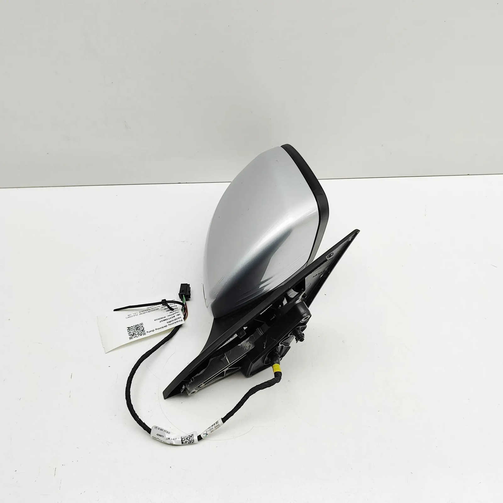 MERCEDES-BENZ GLA H247 Right Side Wing Mirror A2478100606 RHD 2020 33139637 - Image 2