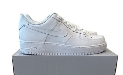 Size 9.5 - Nike Air Force 1  display picture 2