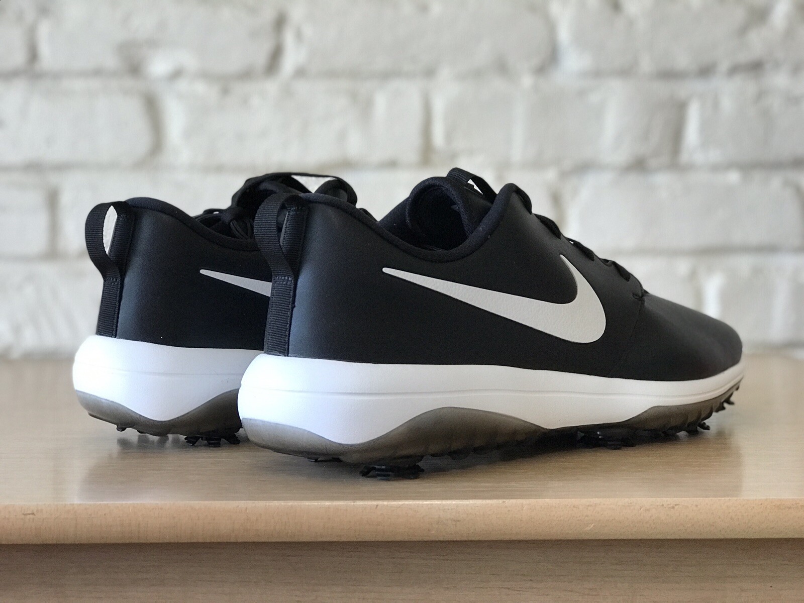 Nike Men's Size 9.5 Roshe G Tour Golf Shoes Black White AR5580-001 Tiger Woods thumbnail 9