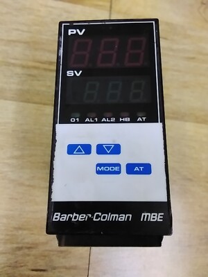 Baber-Colman MAE1-003-00-000-0 Temperature Controller  W/MBE Screen Cover