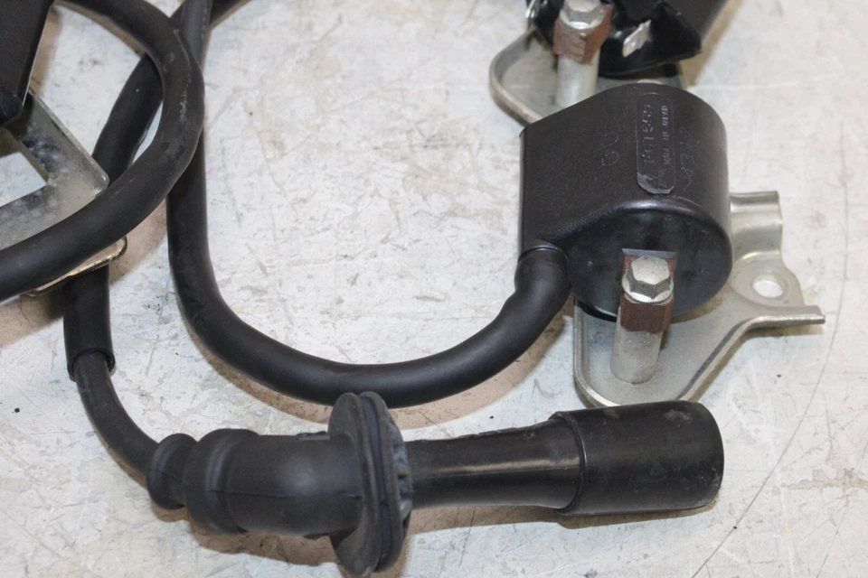 Suzuki vstrom 1000 DL1000A 2014 ABS OEM bobinas de encendido bobina tapas de bujía Foto 3 de 4