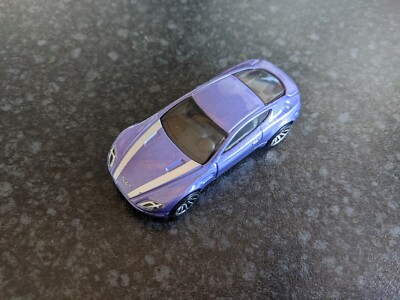 Hot Wheels 2014 BFB36 HW Exotics Aston Martin V8 Vantage - Neu