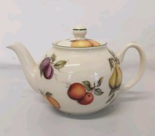 Pristine England Small Teapot fruit design 12cm - very cute 💐