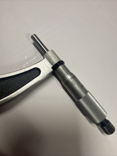 NEW STARRETT T226XRL-6 5-6" Outside Micrometer with Carbide Anvil, Includes Cert - Picture 4 of 16