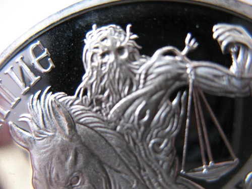 1 OZ..999 PLATA 4 JINETES LA PROFECÍA DEL APOCALIPSIS CABALLO NEGRO DEL HAMBRE + ORO - Imagen 6 de 12