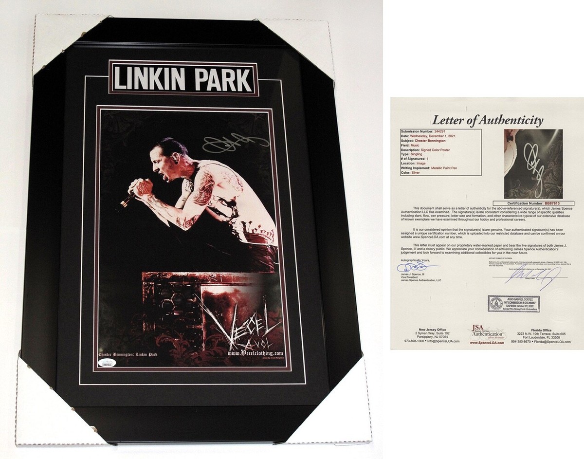 CHESTER BENNINGTON signed Autographed CHESTER BENNINGTON signed Autographed