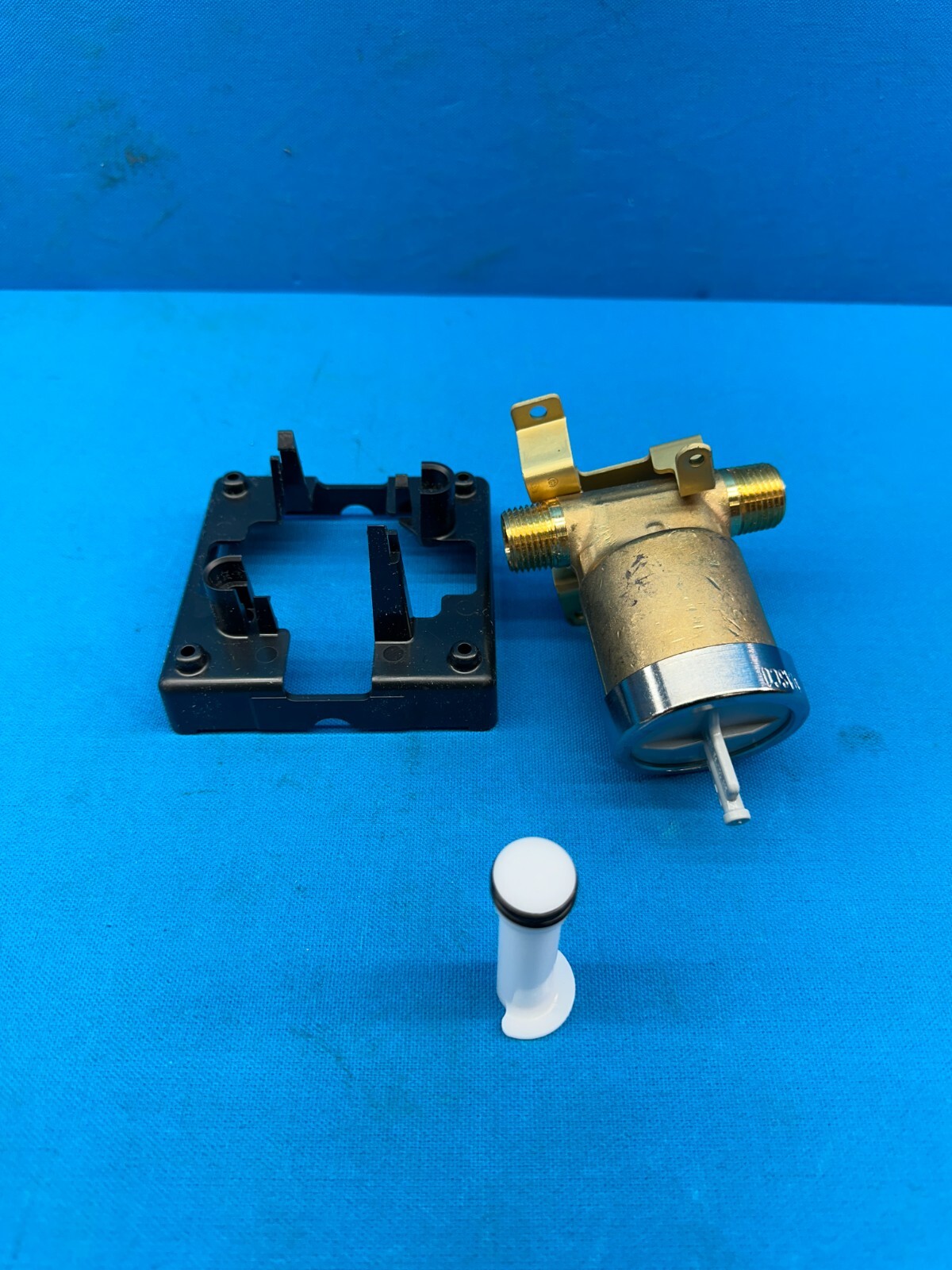 Delta MultiChoice Universal High Flow RoughIn Shower Valve R10000