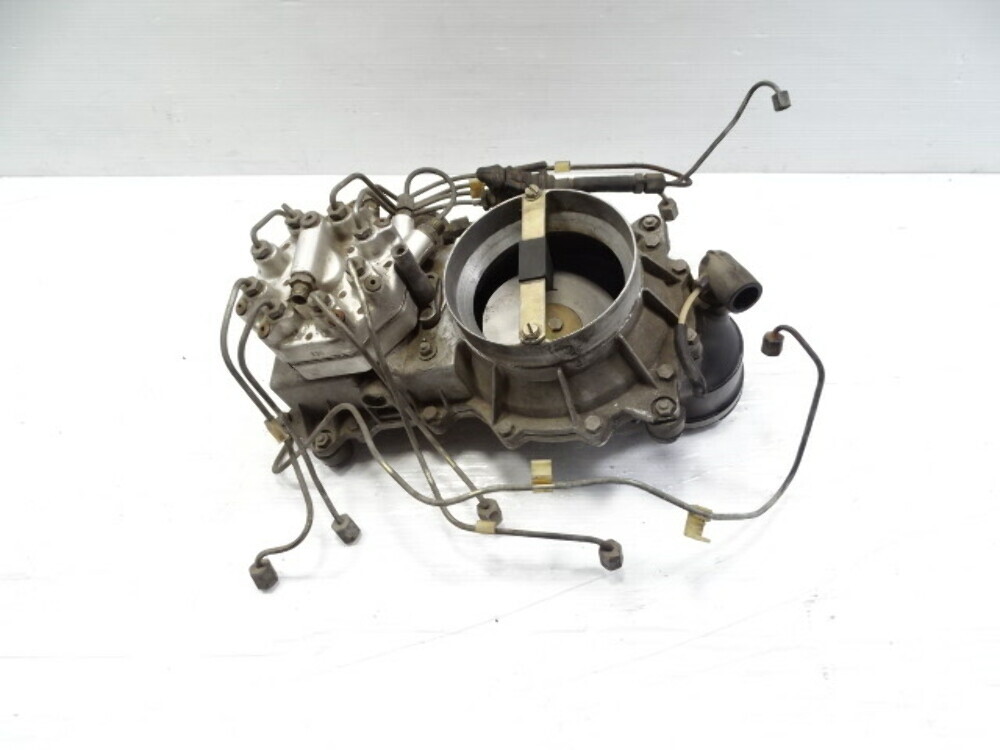 81 Mercedes R107 380SL fuel distributor EHA assembly 0438100088