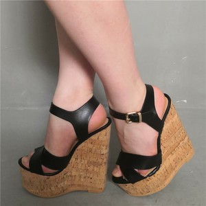 closed toe wedges uk