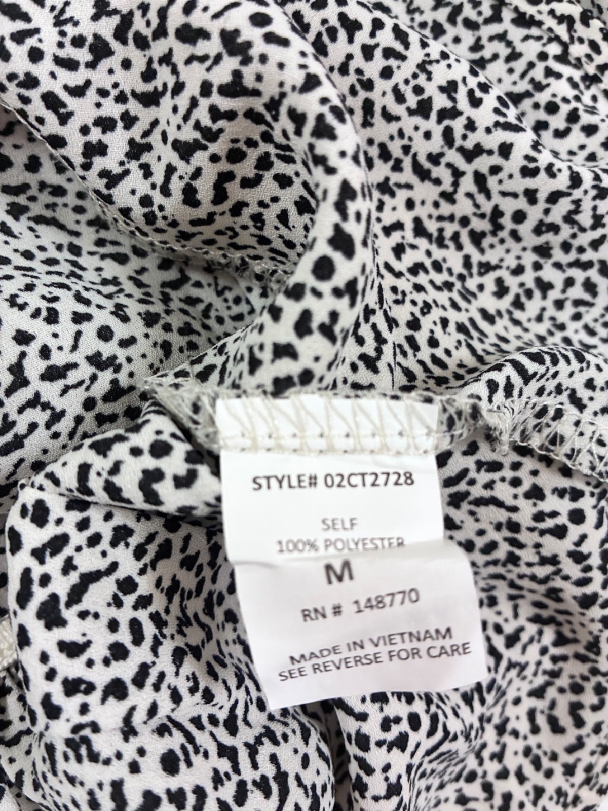 NWT Sienna Sky Top Blouse Short Flutter Sleeves Black and White Print Women's M