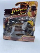 Indiana Jones Raiders Of The Lost Ark Indiana Jones W/Horse Hasbro DAMAGED BOX