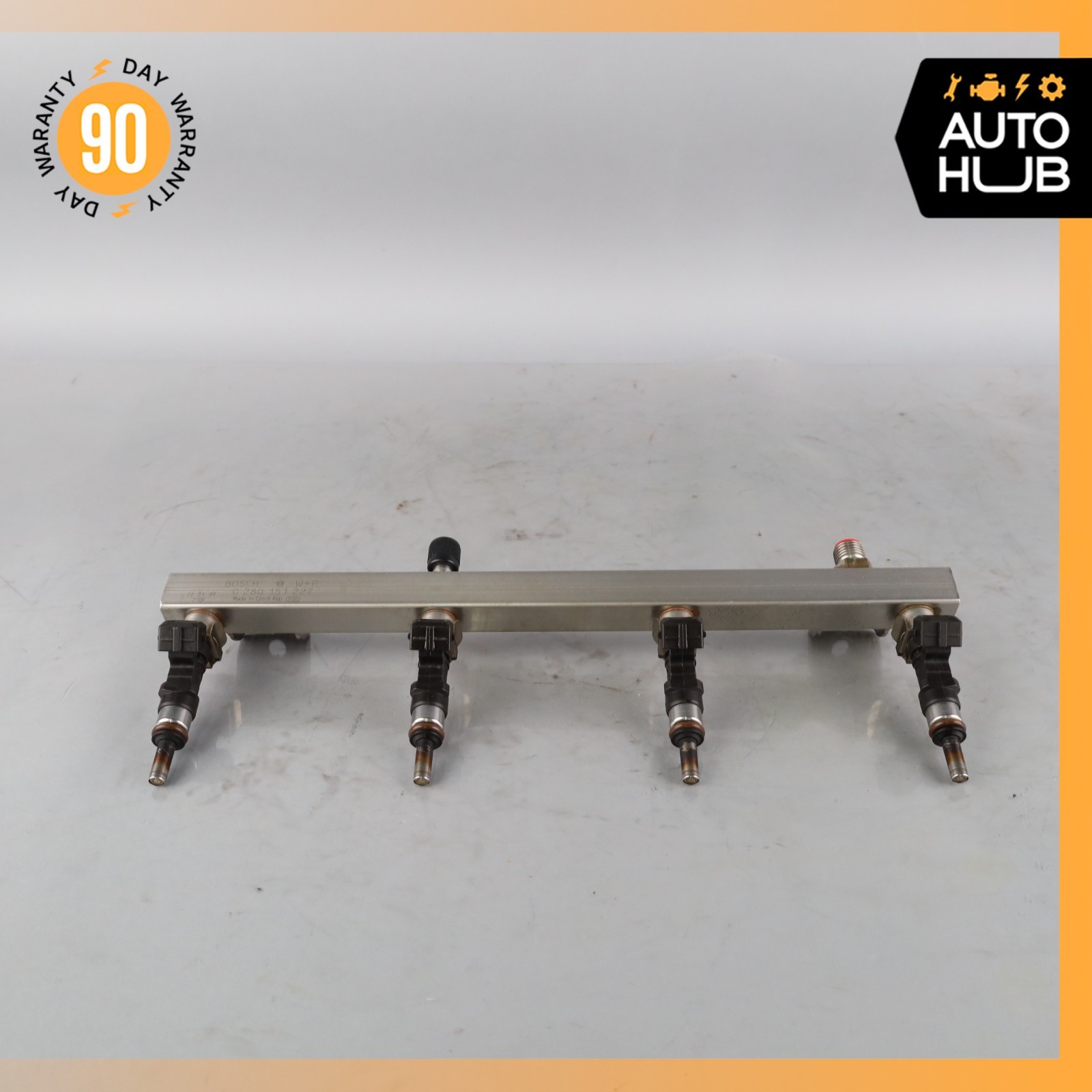 Maserati GranTurismo M145 Fuel Injection Rail Line w/ Injectors Right Side OEM