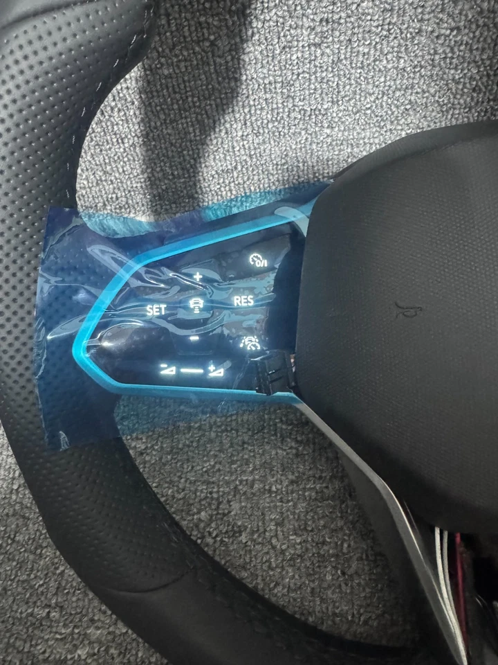 VW CADDY MK5 2020+ Flat Bottom Steering Wheel Heated Retrofit Kit Set - Image 3 of 4