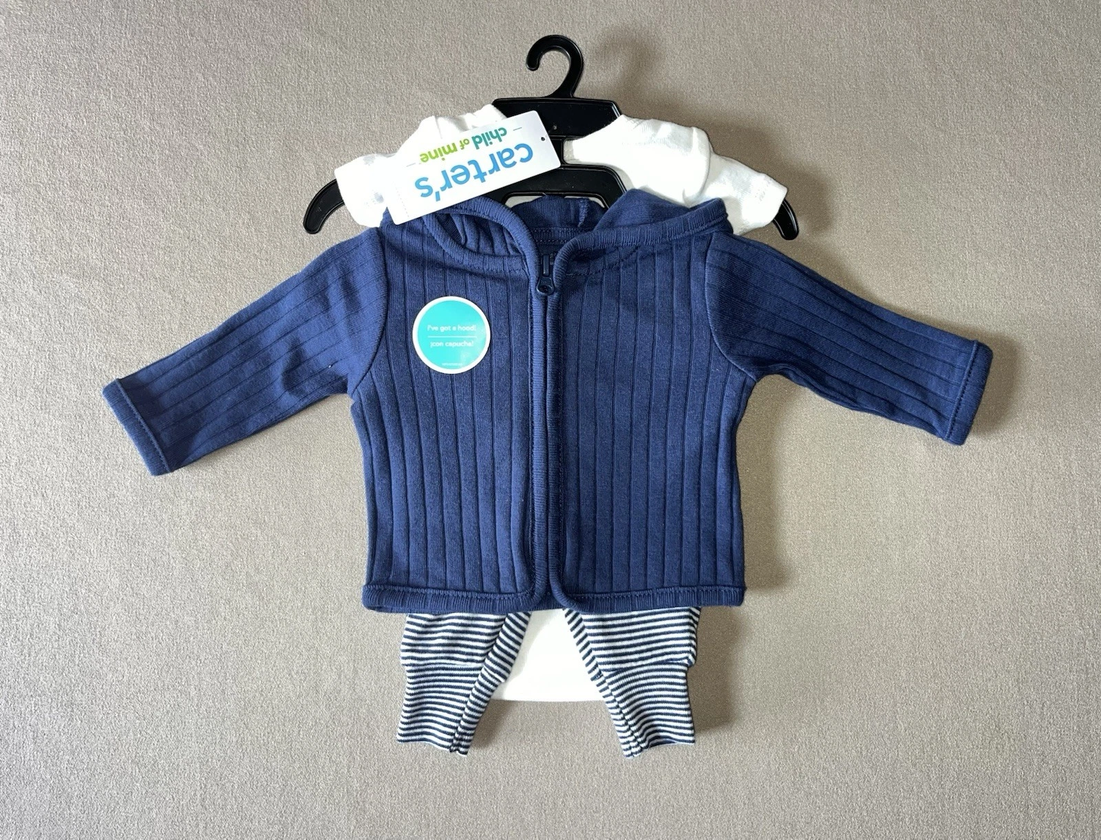 Carter’s Newborn Baby 3 Piece Outfit~Bodysuit, Sweatshirt & Pants, New with Tags
Opens in a new wind