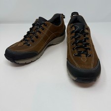 Clarks Leather Low Top Athletic Shoes for Women for sale