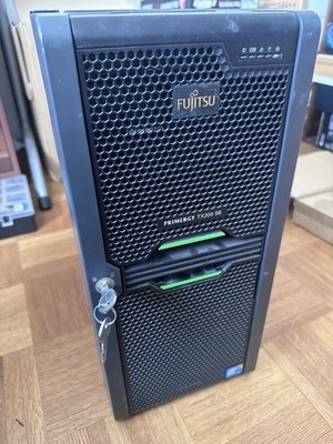 Fujitsu Primergy TX200 S6 Ohne Prozessoren, Schlüssel Vorhanden