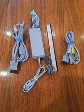 Nintendo Wii OEM Sensor Bar Wired OEM RVL-014 Cable Power Lot 