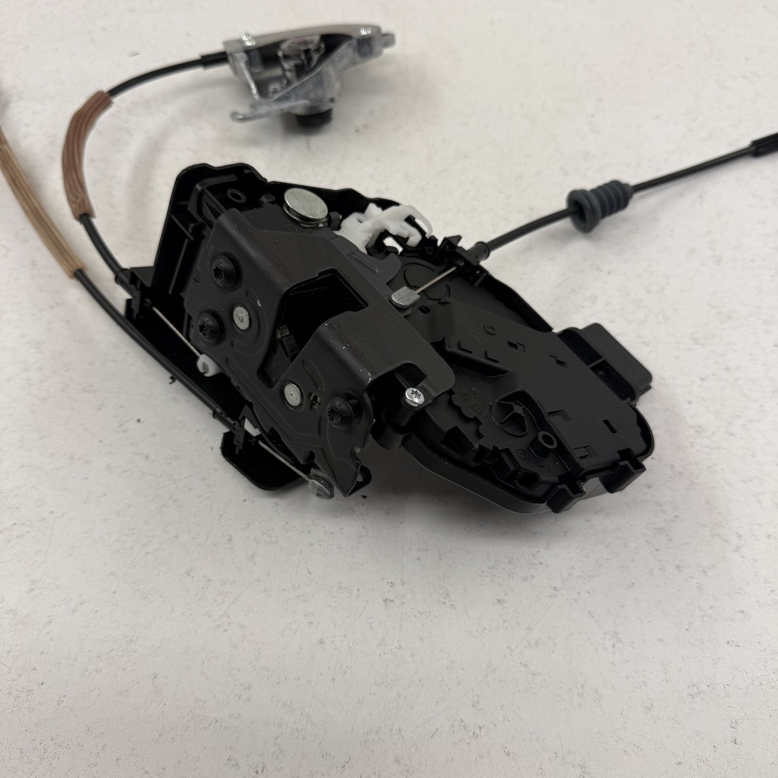 Aston Martin V8 2006-2017 Left Door lock actuator