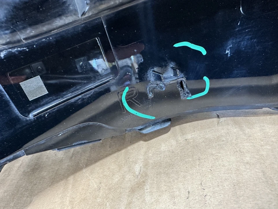 Faro LED pasajero derecho OEM LEXUS RC300 RC350 2015-2018 Foto 3 de 4