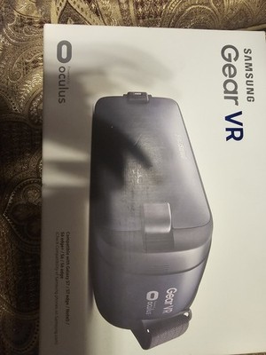 Samsung SM-R322NZWAXAR Gear VR Headset - Frost White