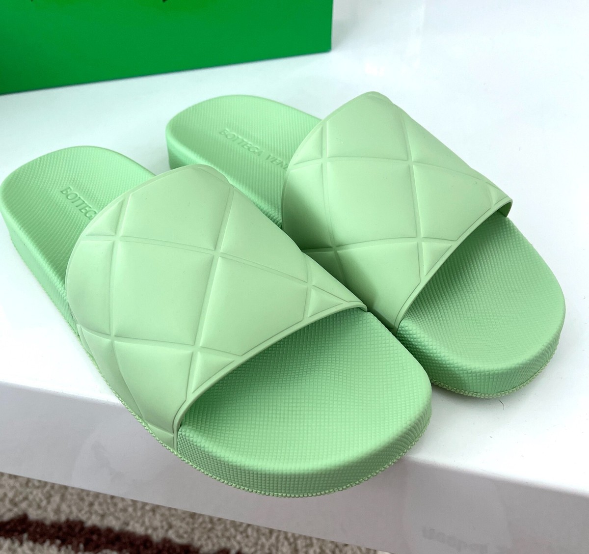 Bottega Veneta Green Slider Sandals EU size 40 Bottega Veneta Padded Slide | H.Lorenzo main image 3