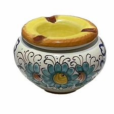 Beautiful Hand Painted Floral Art Italian Pottery Ceramic 2 Piece Ashtray Flower