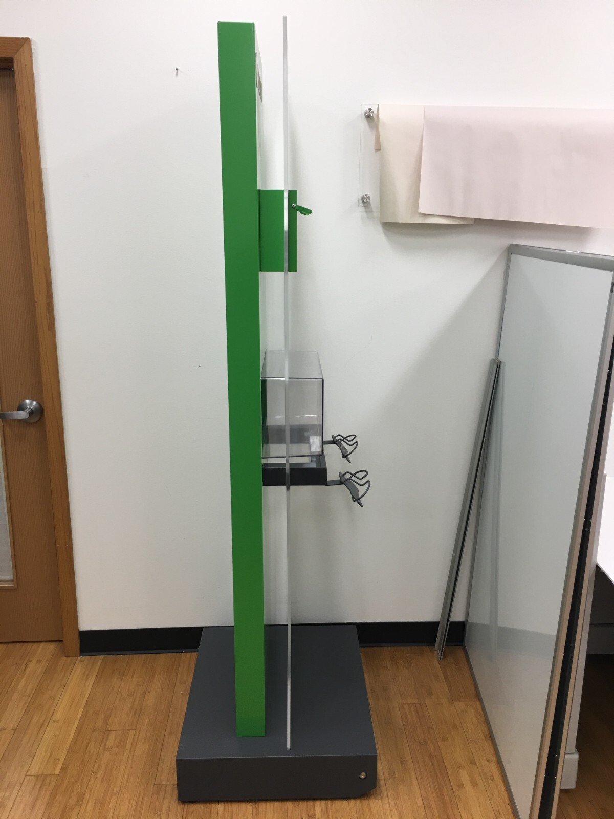 Xbox One Kiosk No Console Included. eBay