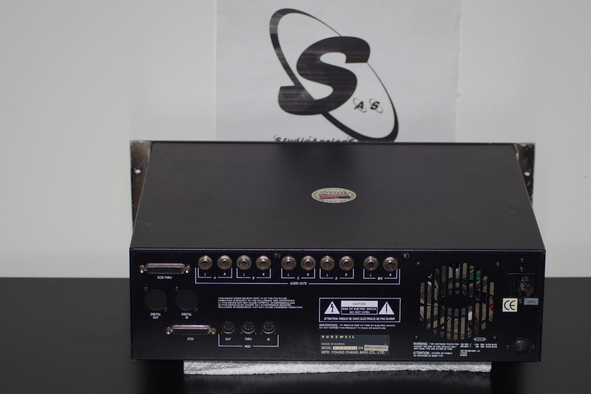 貴重 筐体裏割れ有 YOUNG CHANG(KURZWEIL) K2000 貴重 筐体裏割れ有 YOUNG CHANG(KURZWEIL) K2000 Kurzweil K2088