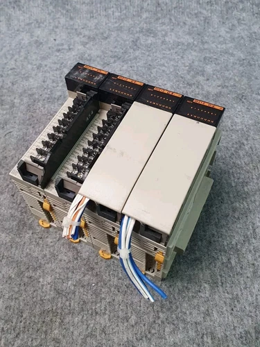 OMRON CQM1-ID212 INPUT UNIT (4-Piece)