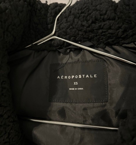Aeropostale Puffer Vest Womens XS black - Picture 3 of 3