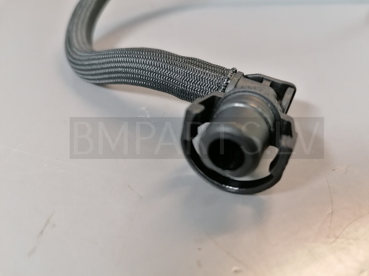 NEW GENUINE BMW F22 F32 F15 COOLING SYSTEM RADIATOR CYLINDER HEAD  