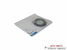 OMRON E2E-S05S12-WC-B2 -Factory Sealed Surplus-