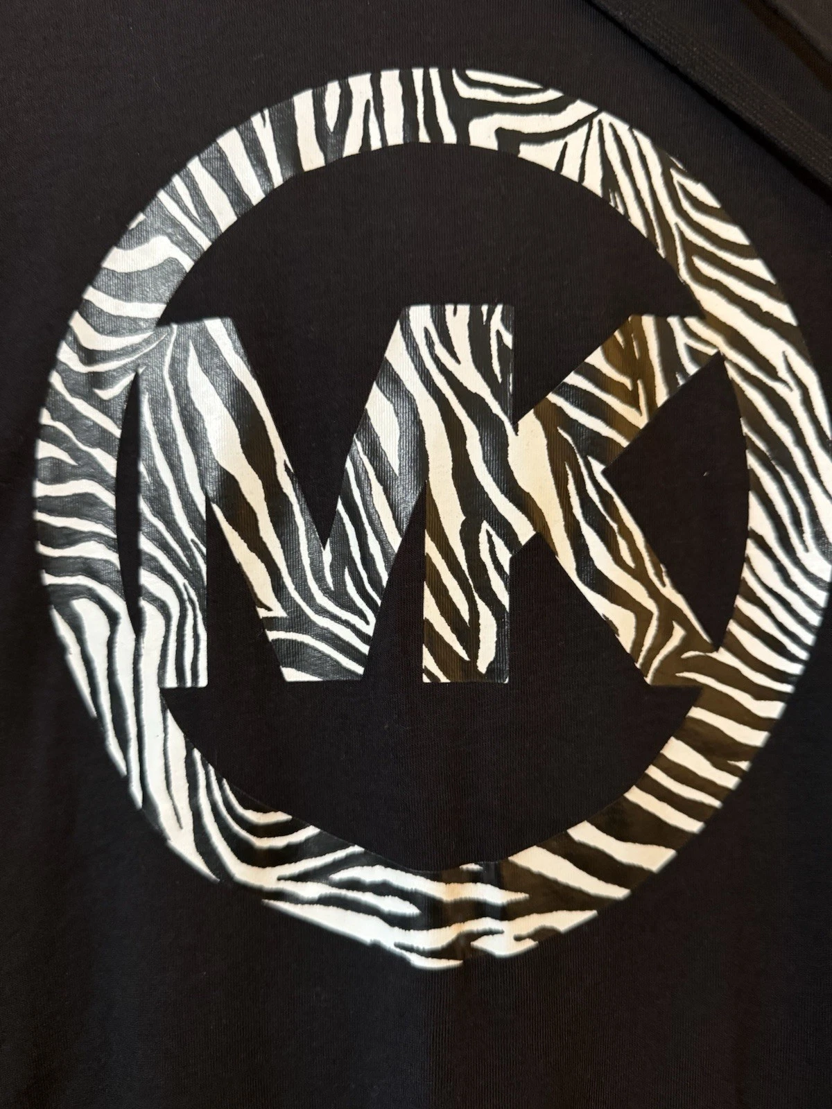 T shirt nera con cappuccio Michael Kors MK stampa zebrata logo pullover nuova con etichette XL