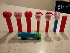 RARE VINTAGE PEZ Dispensers No Feet Lot Of 8 SEE PHOTOS