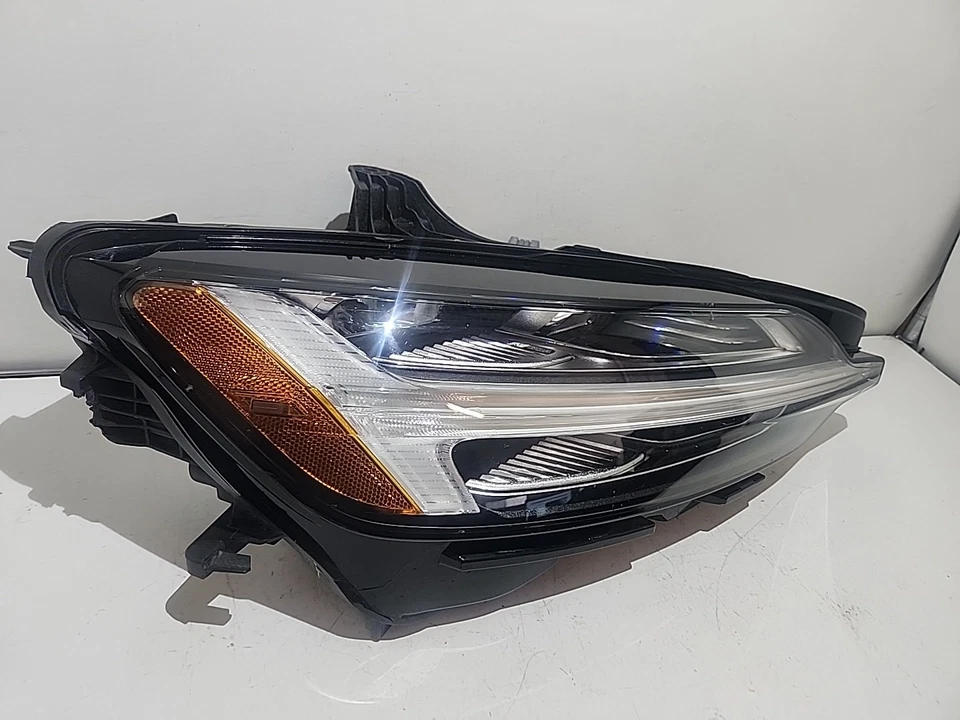 Оригинальная правосторонняя светодиодная фара для Volvo S60 V60 2019 2021 19 20 21 годов выпуска 1688 - Изображение 3 из 4