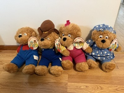 (4) Vintage 1995 Berenstain Bears 15'' Plush Lot CHOSUN INT'LL INC NWT Full Set