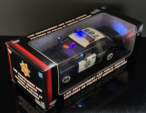 2001 Ford Crown Victoria San Diego Sheriff K-9 1/18 Pattern Lights & Sounds - Bild 21 von 22