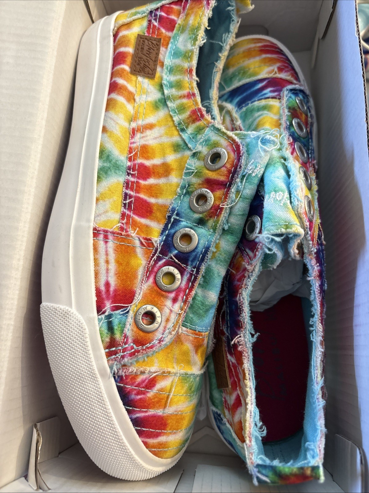 Blowfish Malibu Kids Slip On Tie Dye Rainbow Canvas Sneakers Size Girls 5 M
