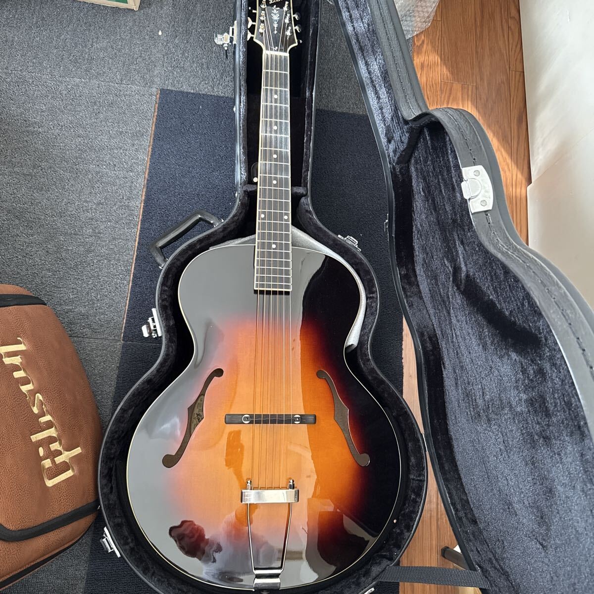 The LOAR LH-700VS Archtop guitar 超美品 The Loar LH 700VS Archtop Acoustic Guitar 918530 | eBay