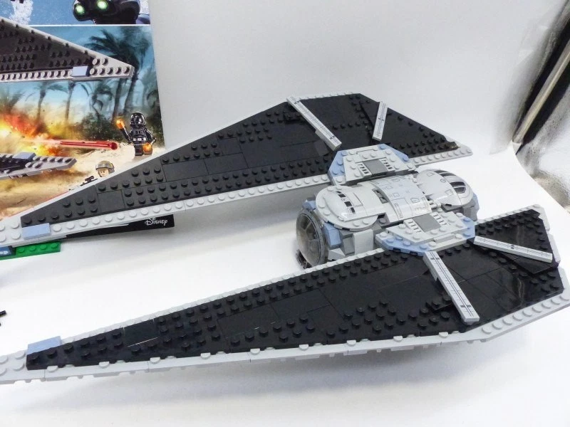 LEGO Star Wars 75154 TIE Striker (6656c) - Bild 4 von 4