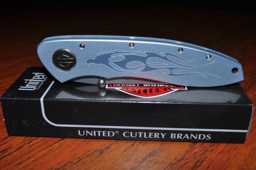 COLTELLO HARLEY DAVIDSON HD0034S FLAMING LEGEND III ARGENTO 2001 HD SCATOLA ORIGINALE - Foto 8 di 10