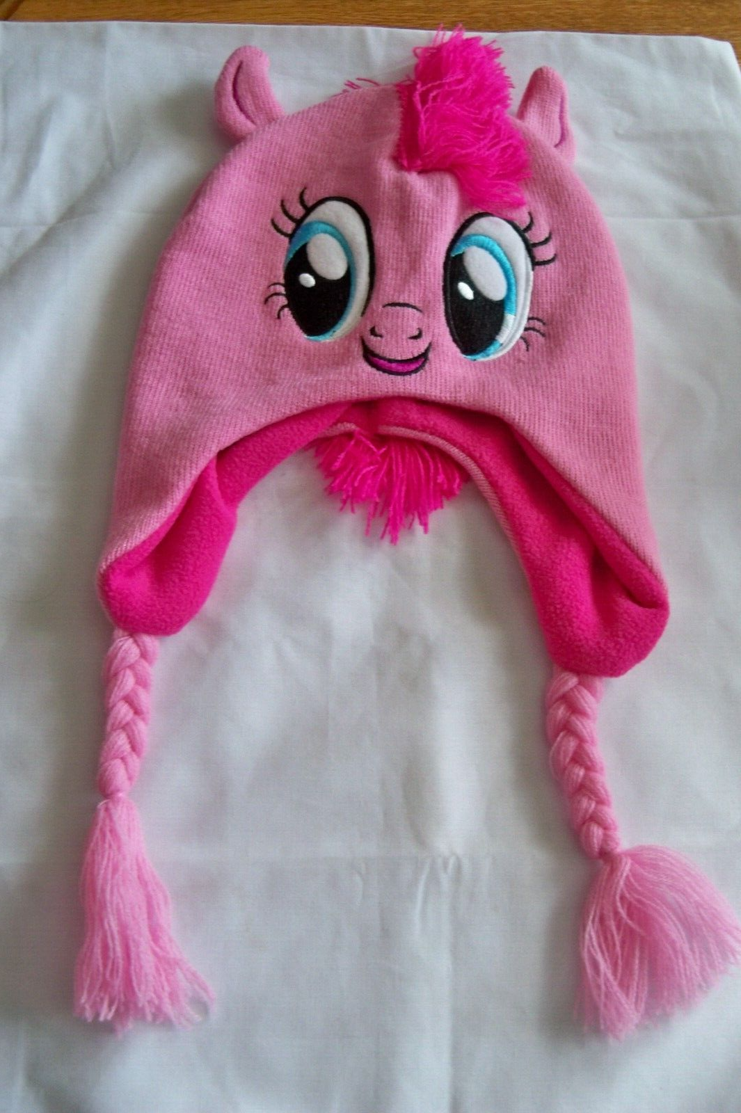 Cappello berretto rosa My Little Pony per ragazze lembi auricolari e trecce