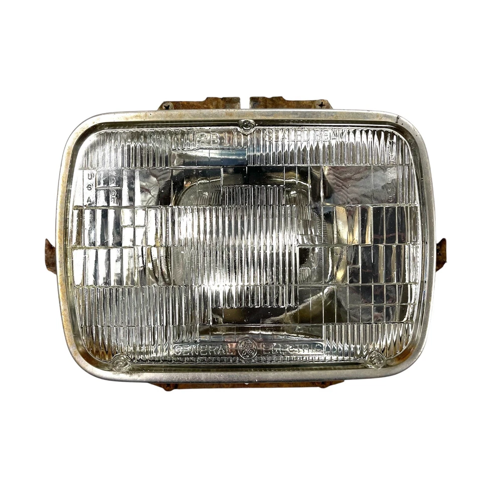 Juego de anillos cromados de montaje en cubo de faros Mopar 1981-90 Dodge D100 D150 D350 Truck Foto 3 de 4