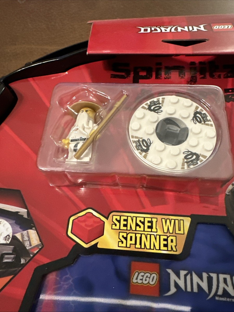 LEGO NINJAGO: Ninjago 3D Battle Arena 853106 from 2011