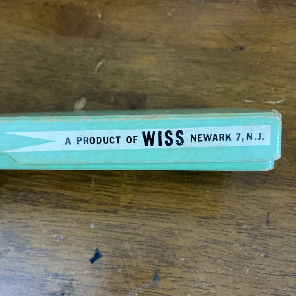 Vintage Wiss Model C Pinking Shears in original box USA 1950s zig zag cut craft - Image 2 of 4