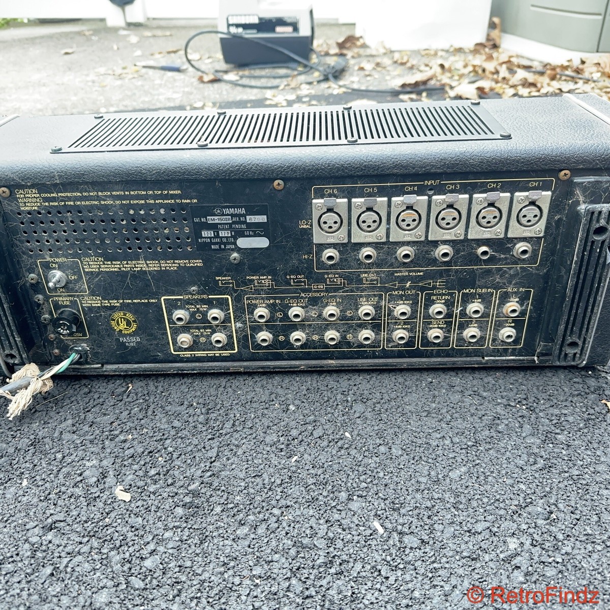■YAMAHA 150 II パワードミキサー Yamaha Integrated Mixer EM Series Model 150 II Powers Up