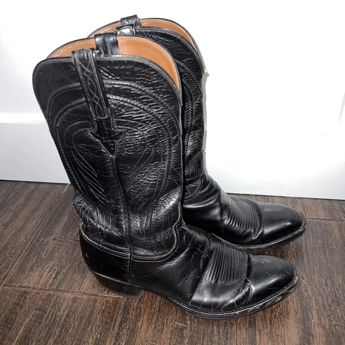 Lucchese black store cowboy boots
