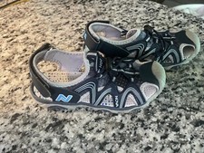 Utopia Nova Sandals Size Toddler 9
